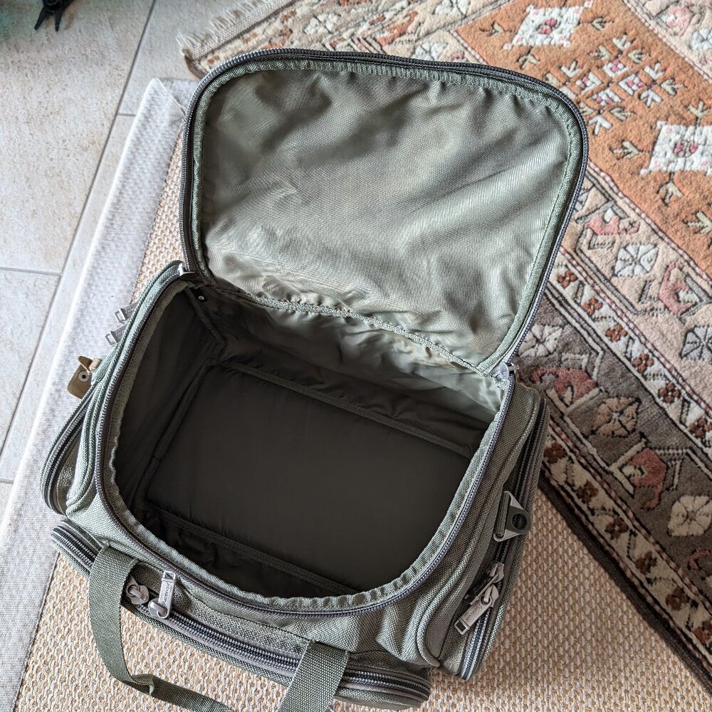 Pathfinder Ballistic Nylon Duffel, Olive Green - Picture 10 of 16